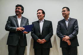 (از راست)حجت‌الله ایوبی، شفیع آقا محمدیان و سید مهدی طباطبایی نژاد در مراسم تودیع و معارفه مدیرعامل مرکز گسترش سینمای مستند و تجربی